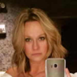 Meet your Posher, Beth anne